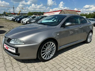 Alfa Romeo GT 1.9 JTD GRADIRANO